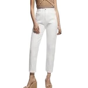 NWT ZARA Mom Fit High Rise Jeans in White Tapered leg Raw hem Rigid denim SZ 8